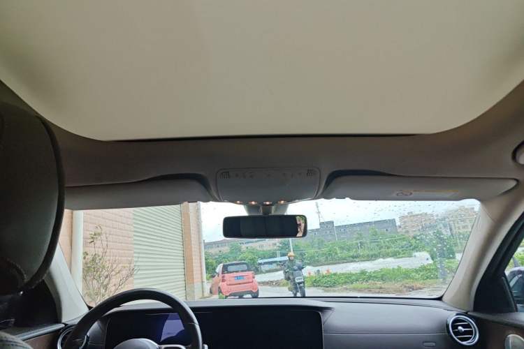 Used Mercedes-Benz E-Class 2020 E 300 L Luxury Model Headliner
