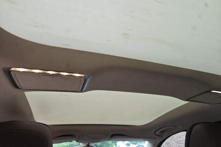 Used Mercedes-Benz E-Class 2020 E 260 L Headliner