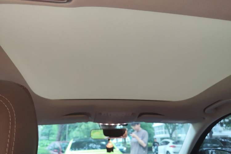 Used Mercedes-Benz E-Class 2020 Facelift E 260 L Sport Edition Headliner