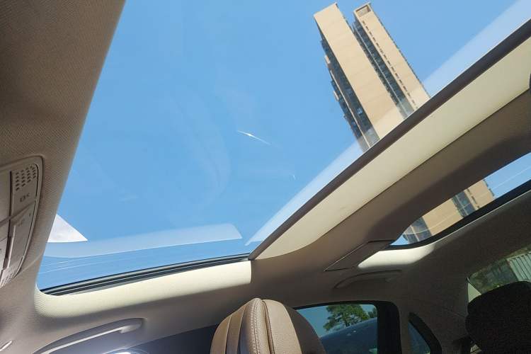 Used Mercedes-Benz E-Class 2020 E 260 L Headliner