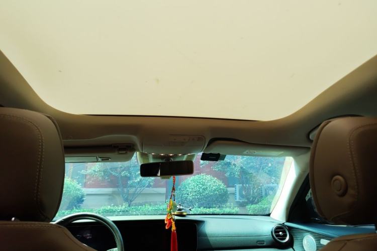 Used Mercedes-Benz E-Class 2020 Restyled E 300 L Sport Exclusive Edition Headliner