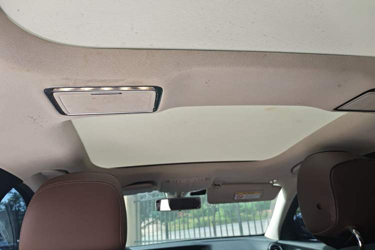 Used Mercedes-Benz E-Class 2020 Facelift E 260 L Sport Edition Headliner