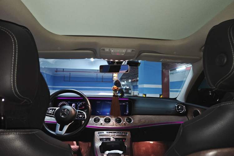 Used Mercedes-Benz E-Class 2020 E 300 L Stylish Model Headliner