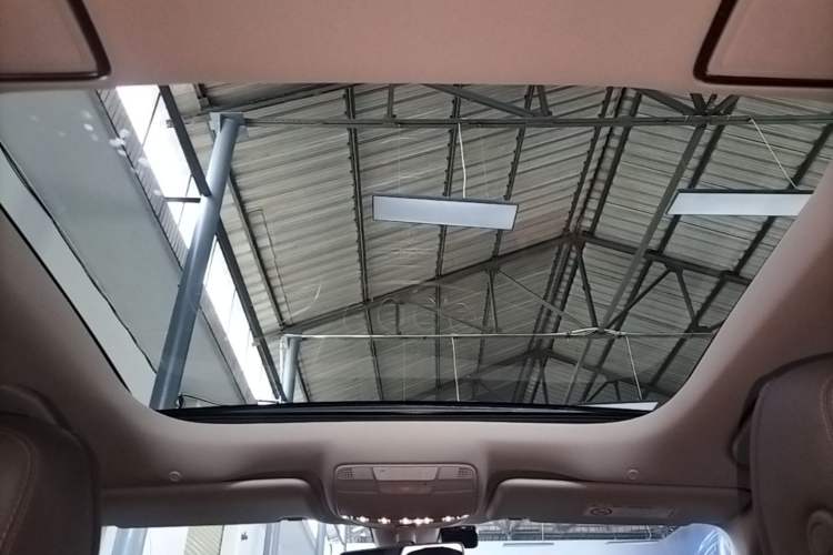 Used Mercedes-Benz E-Class 2020 E 300 L Luxury Model Headliner