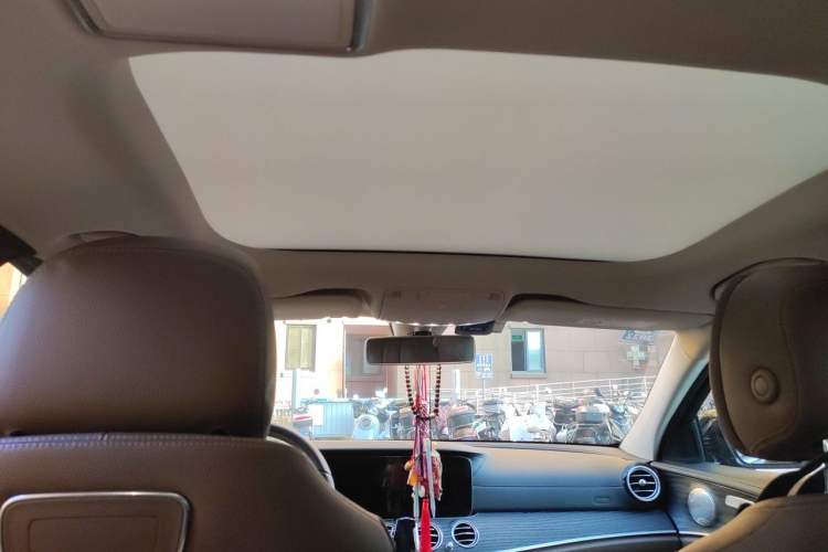 Used Mercedes-Benz E-Class 2020 Restyled E 300 L Sporty and Stylish Edition Headliner