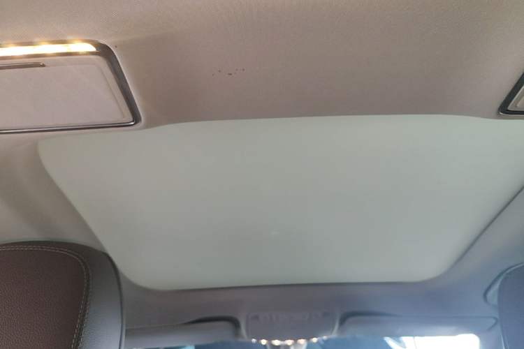 Used Mercedes-Benz E-Class 2020 Restyled E 300 L Sporty and Stylish Edition Headliner