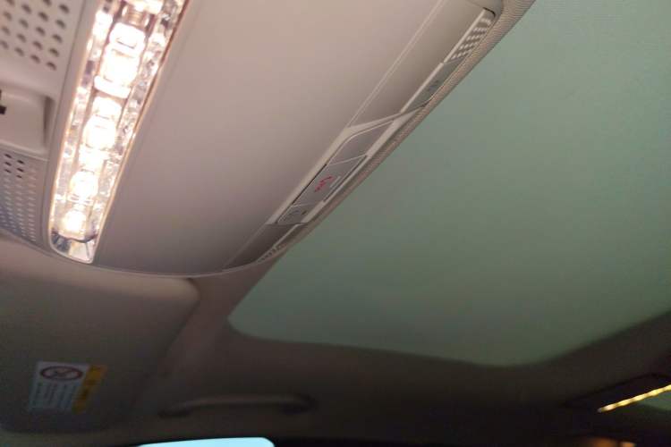 Used Mercedes-Benz E-Class 2020 E 300 L Luxury Model Headliner