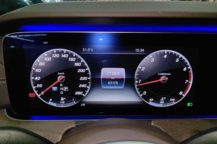 Used Mercedes-Benz E-Class 2020 E 300 L Luxury Model Instrument Cluster