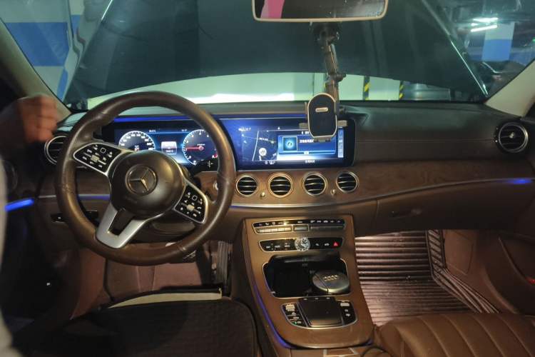 Used Mercedes-Benz E-Class 2020 Restyled E 300 L Exclusive Edition Instrument Cluster