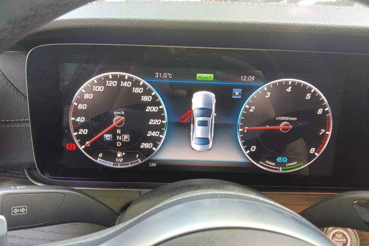 Used Mercedes-Benz E-Class 2020 E 260 L Instrument Cluster