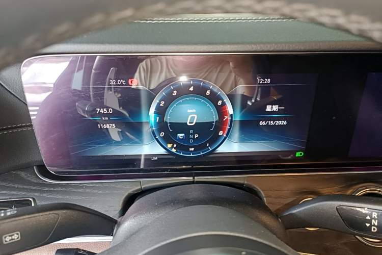 Used Mercedes-Benz E-Class 2020 Restyled E 300 L Sport Exclusive Edition Instrument Cluster