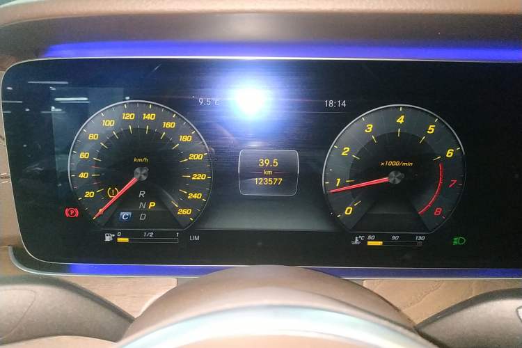 Used Mercedes-Benz E-Class 2020 E 300 L Luxury Model Instrument Cluster
