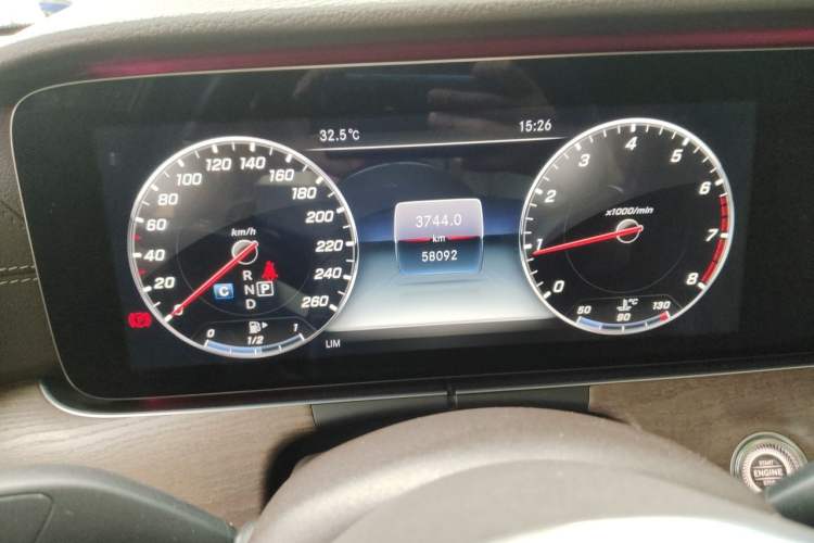 Used Mercedes-Benz E-Class 2020 E 300 L Stylish Model Instrument Cluster