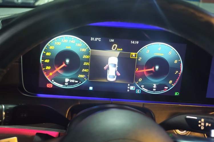 Used Mercedes-Benz E-Class 2020 E 300 L Luxury Model Instrument Cluster