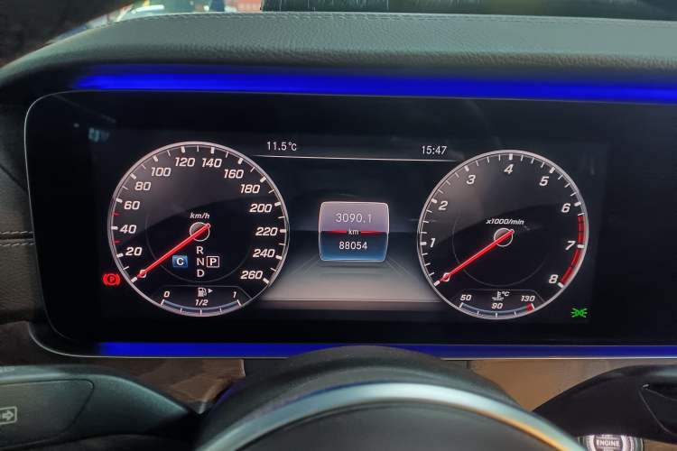 Used Mercedes-Benz E-Class 2020 Restyled E 300 L Exclusive Edition Instrument Cluster