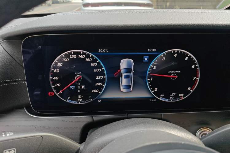 Used Mercedes-Benz E-Class 2020 Restyled E 300 L Sporty and Stylish Edition Instrument Cluster