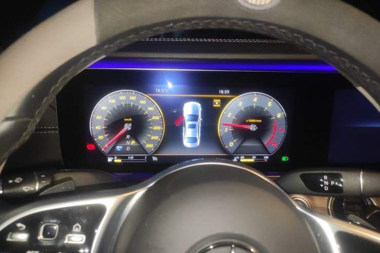 Used Mercedes-Benz E-Class 2020 E 300 L Luxury Model Instrument Cluster