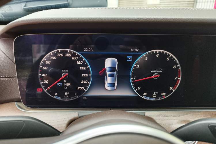 Used Mercedes-Benz E-Class 2020 Facelift E 300 L Stylish Edition Instrument Cluster