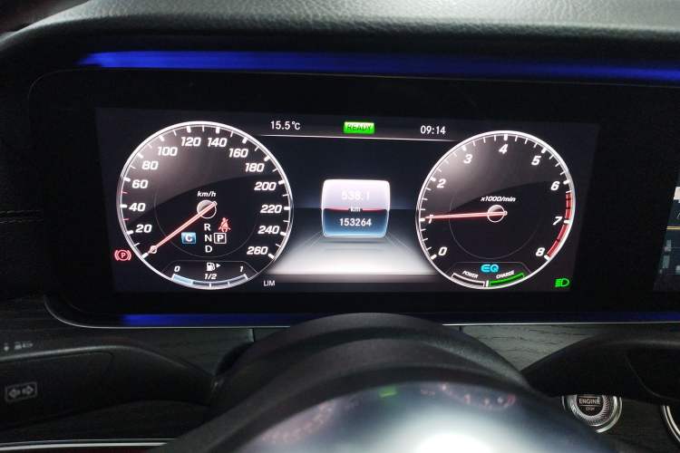 Used Mercedes-Benz E-Class 2020 Facelift E 260 L Sport Edition Instrument Cluster