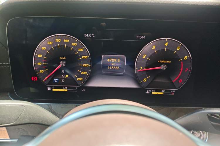 Used Mercedes-Benz E-Class 2020 E 300 L Luxury Model Instrument Cluster