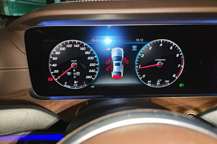 Used Mercedes-Benz E-Class 2020 E 300 L Luxury Model Instrument Cluster