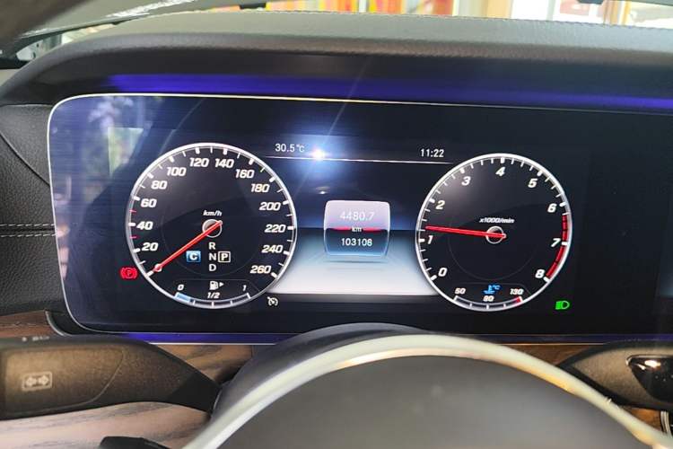 Used Mercedes-Benz E-Class 2020 Restyled E 300 L Exclusive Edition Instrument Cluster