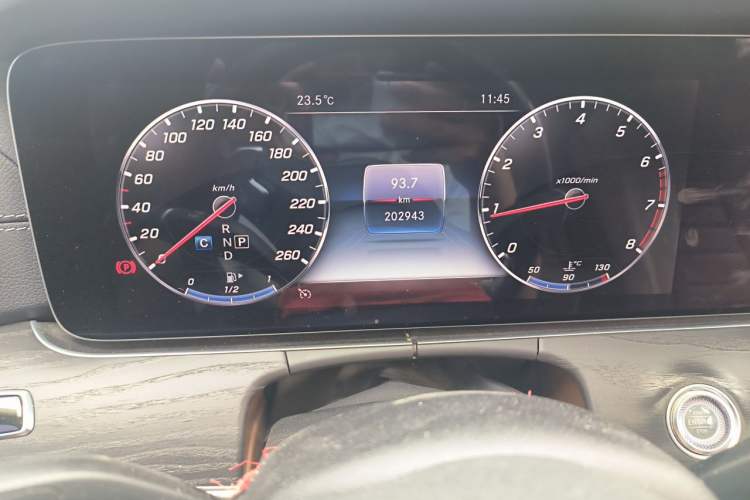 Used Mercedes-Benz E-Class 2020 Restyled E 300 L Sport Exclusive Edition Instrument Cluster