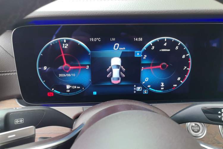 Used Mercedes-Benz E-Class 2020 Facelift E 300 L Stylish Edition Instrument Cluster