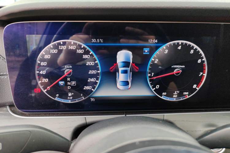 Used Mercedes-Benz E-Class 2020 Restyled E 300 L Sporty and Stylish Edition Instrument Cluster