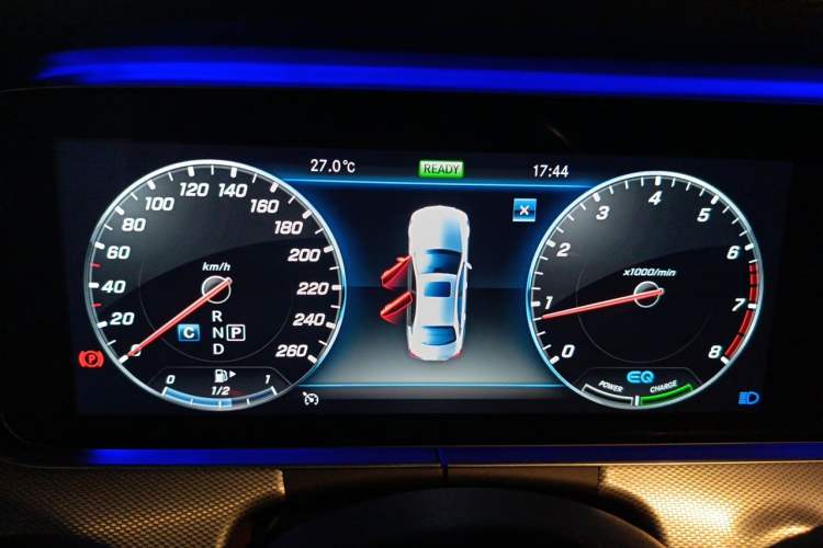 Used Mercedes-Benz E-Class 2020 E 260 Sport Edition Instrument Cluster