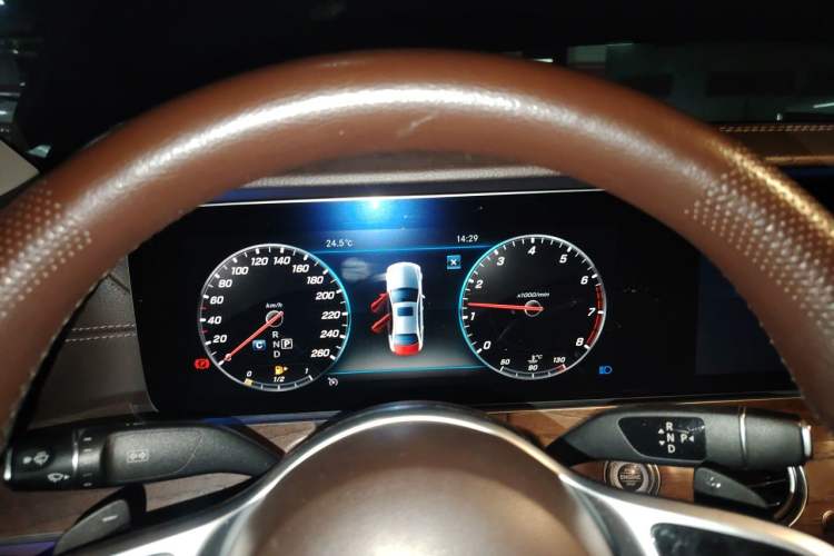 Used Mercedes-Benz E-Class 2020 E 300 L Stylish Model Instrument Cluster