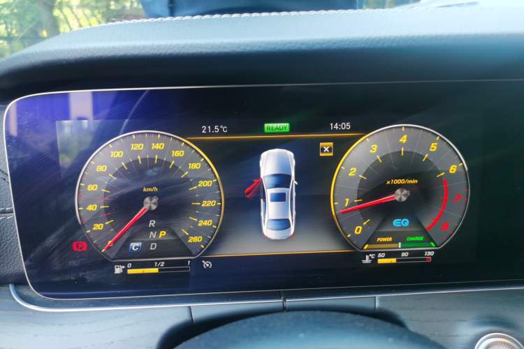 Used Mercedes-Benz E-Class 2020 Facelift E 260 L Sport Edition Instrument Cluster