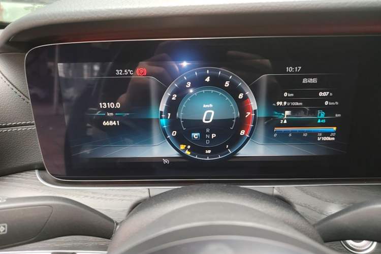 Used Mercedes-Benz E-Class 2020 Restyled E 300 L Sport Exclusive Edition Instrument Cluster