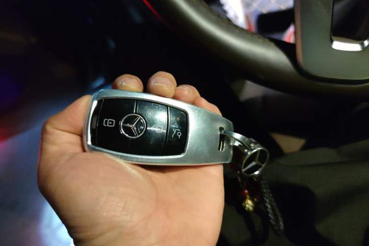 Used Mercedes-Benz E-Class 2020 Restyled E 300 L Exclusive Edition Interior 1