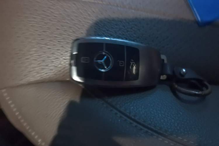 Used Mercedes-Benz E-Class 2020 E 300 L Stylish Model Interior 1