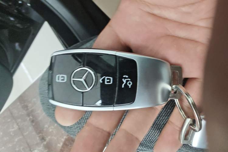 Used Mercedes-Benz E-Class 2020 Restyled E 300 L Sport Exclusive Edition Interior 1