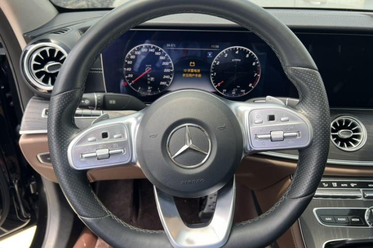 Used Mercedes-Benz E-Class 2020 Restyled E 300 L Sport Exclusive Edition Interior 10