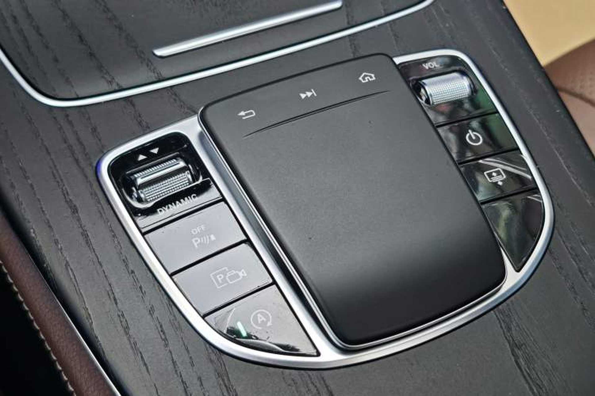 Used Mercedes-Benz E-Class 2020 Restyled E 300 L Sport Exclusive Edition Interior 14
