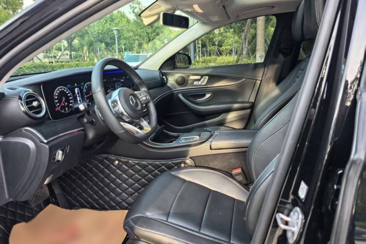 Used Mercedes-Benz E-Class 2020 Restyled E 300 L Sporty and Stylish Edition Interior 2