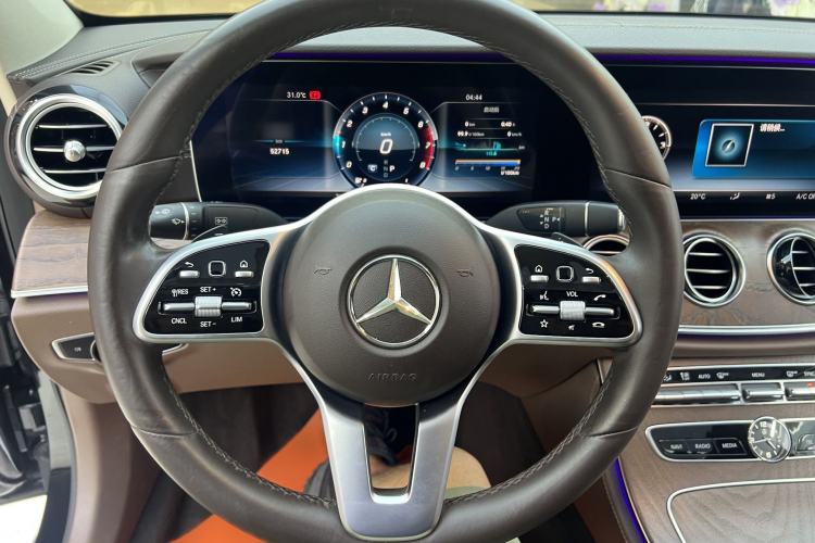 Used Mercedes-Benz E-Class 2020 Facelift E 300 L Stylish Edition Interior 2