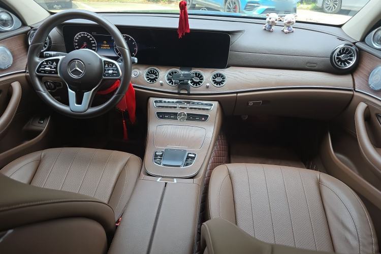 Used Mercedes-Benz E-Class 2020 Facelift E 300 L Stylish Edition Interior 2