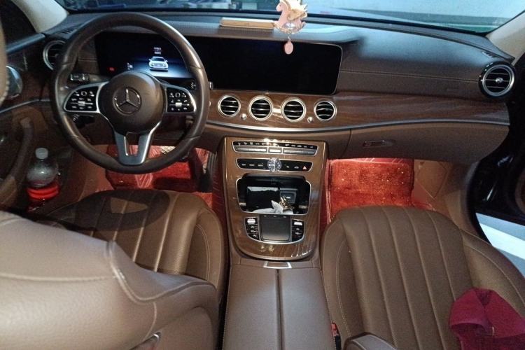 Used Mercedes-Benz E-Class 2020 Restyled E 300 L Exclusive Edition Interior 2