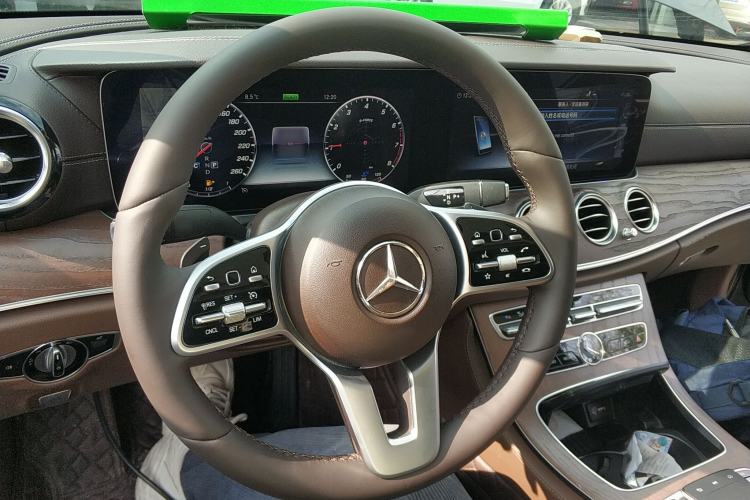 Used Mercedes-Benz E-Class 2020 Facelift E 260 L Interior 2