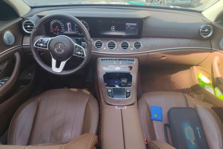 Used Mercedes-Benz E-Class 2020 E 300 L Luxury Model Interior 2