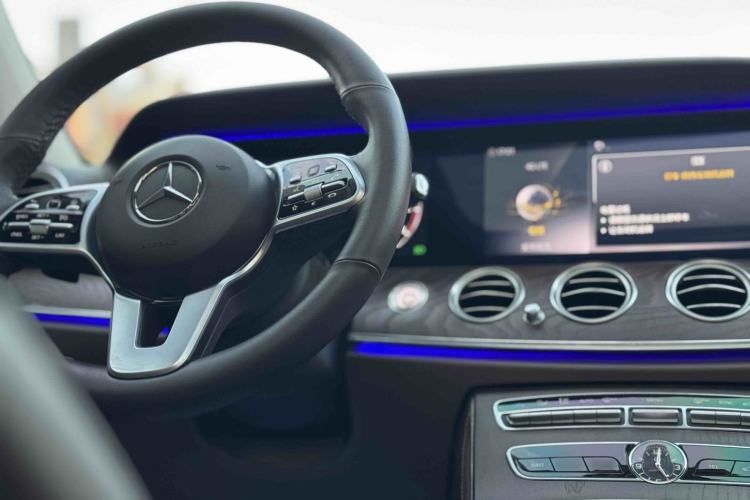 Used Mercedes-Benz E-Class 2020 Restyled E 300 L Exclusive Edition Interior 3