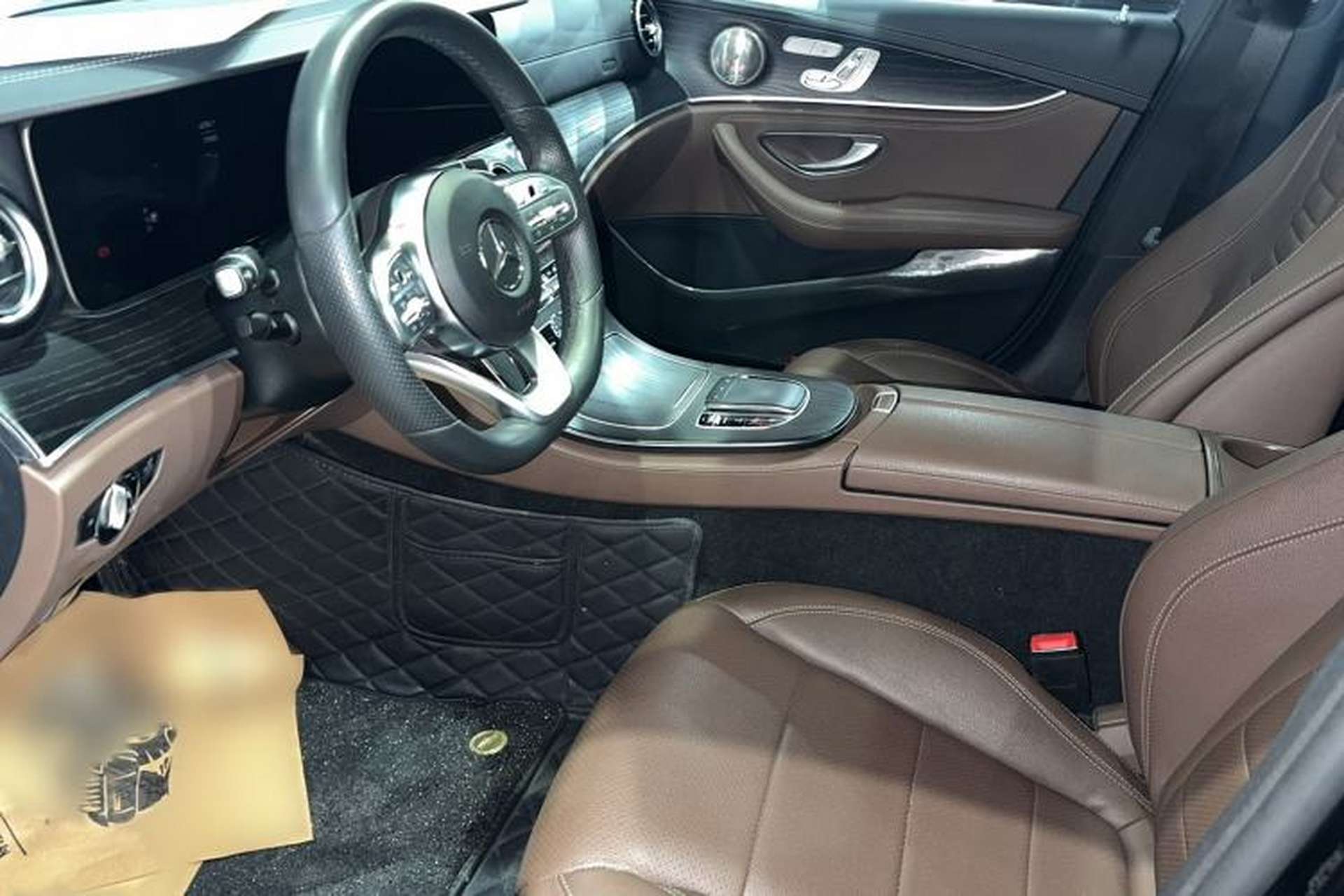 Used Mercedes-Benz E-Class 2020 Restyled E 300 L Sporty and Stylish Edition Interior 3