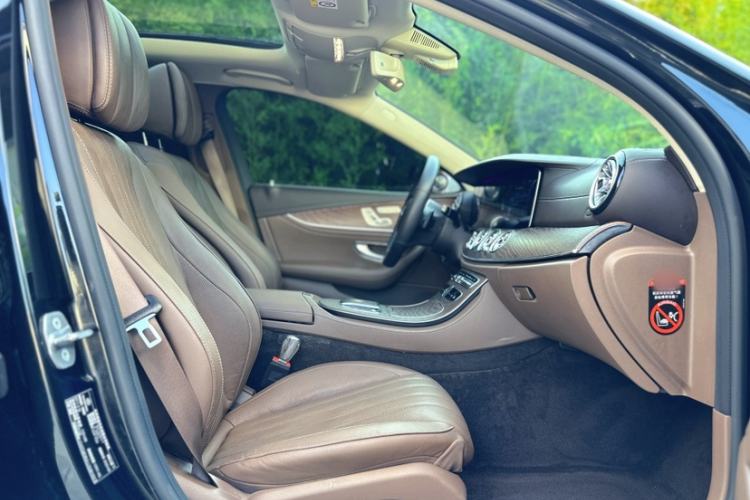 Used Mercedes-Benz E-Class 2020 Restyled E 300 L Exclusive Edition Interior 3