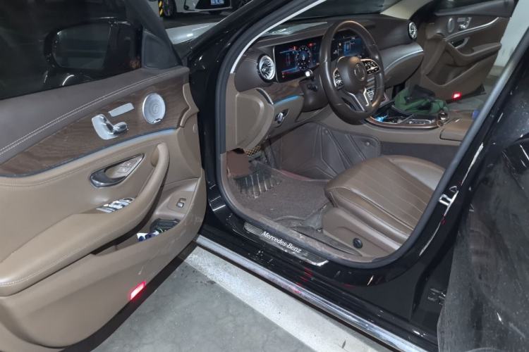 Used Mercedes-Benz E-Class 2020 E 300 L Stylish Model Interior 3