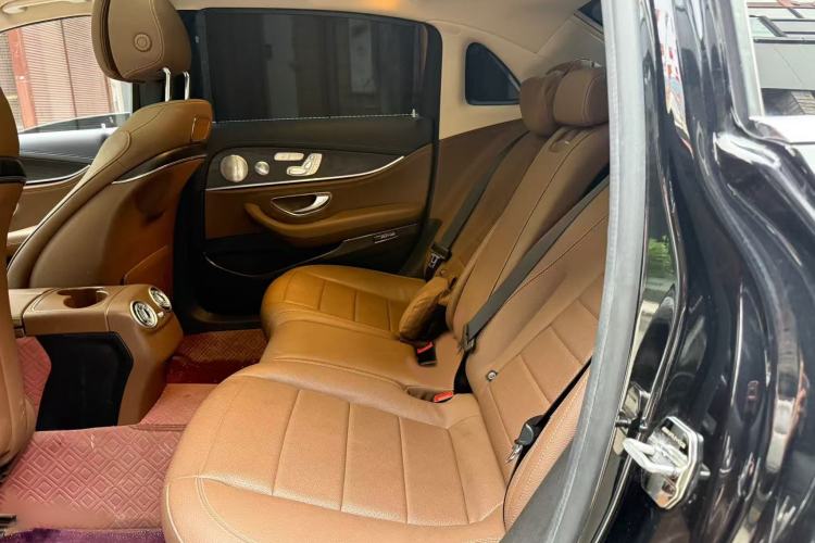 Used Mercedes-Benz E-Class 2020 Restyled E 300 L Sport Exclusive Edition Interior 3