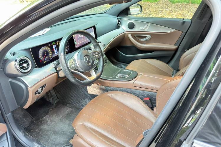Used Mercedes-Benz E-Class 2020 E 260 Sport Edition Interior 3